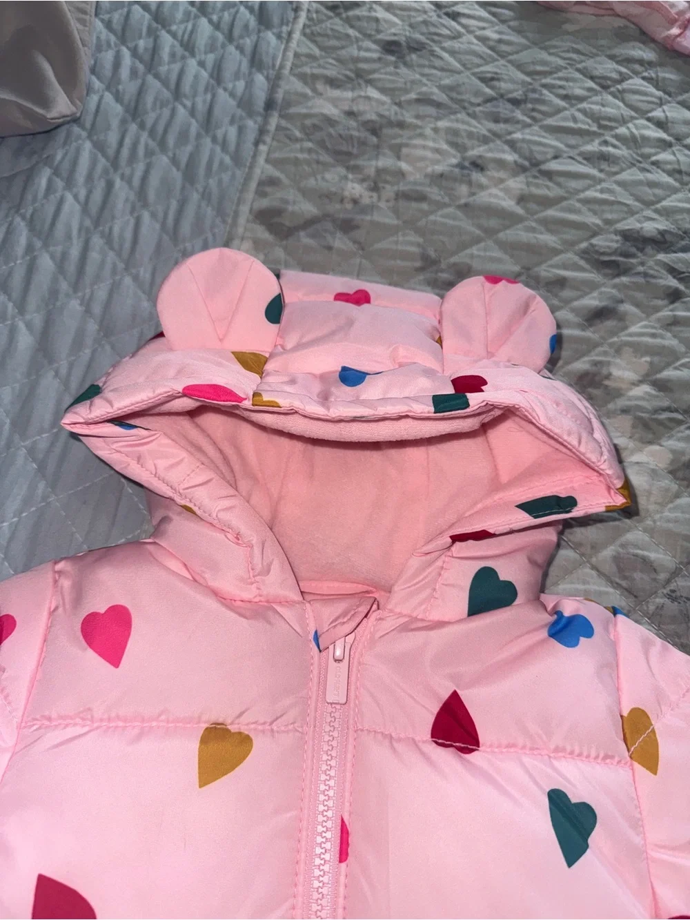 Old Navy Girls Pink Heart Puffer Jacket – Size 12-18 Months – NWT